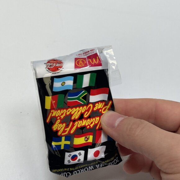 FIFA WORLD CUP 2002 South Africa National Flag Pin McDonalds Coca Cola 1x2.5” - Picture 5 of 6